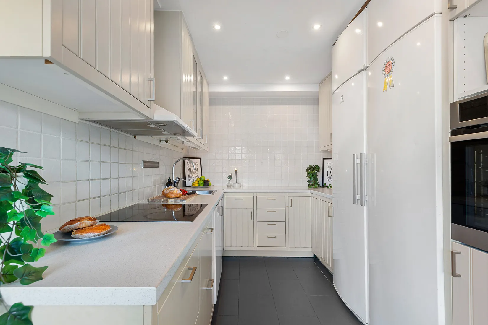 Radhus, Kakelstigen 12, Brunna, Upplands-Bro