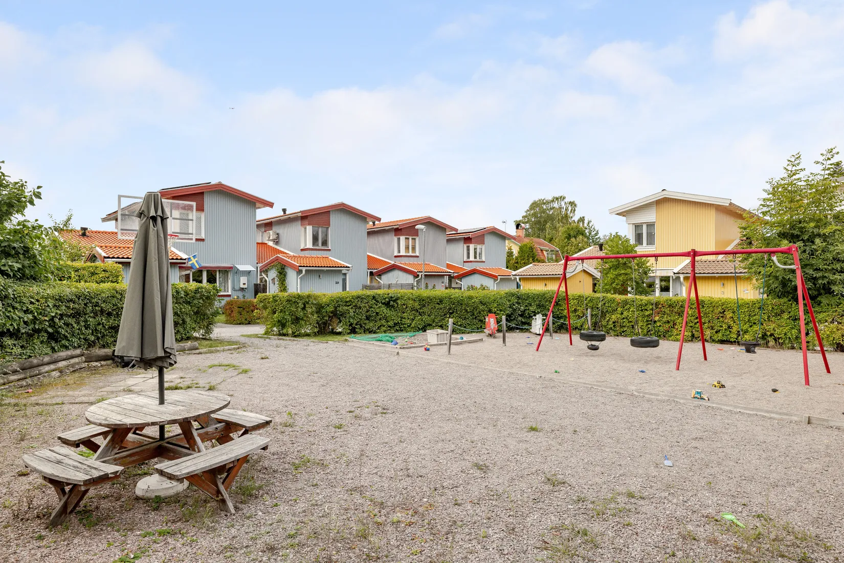 Radhus, Nyckelvägen 39, Skälby, Sollentuna