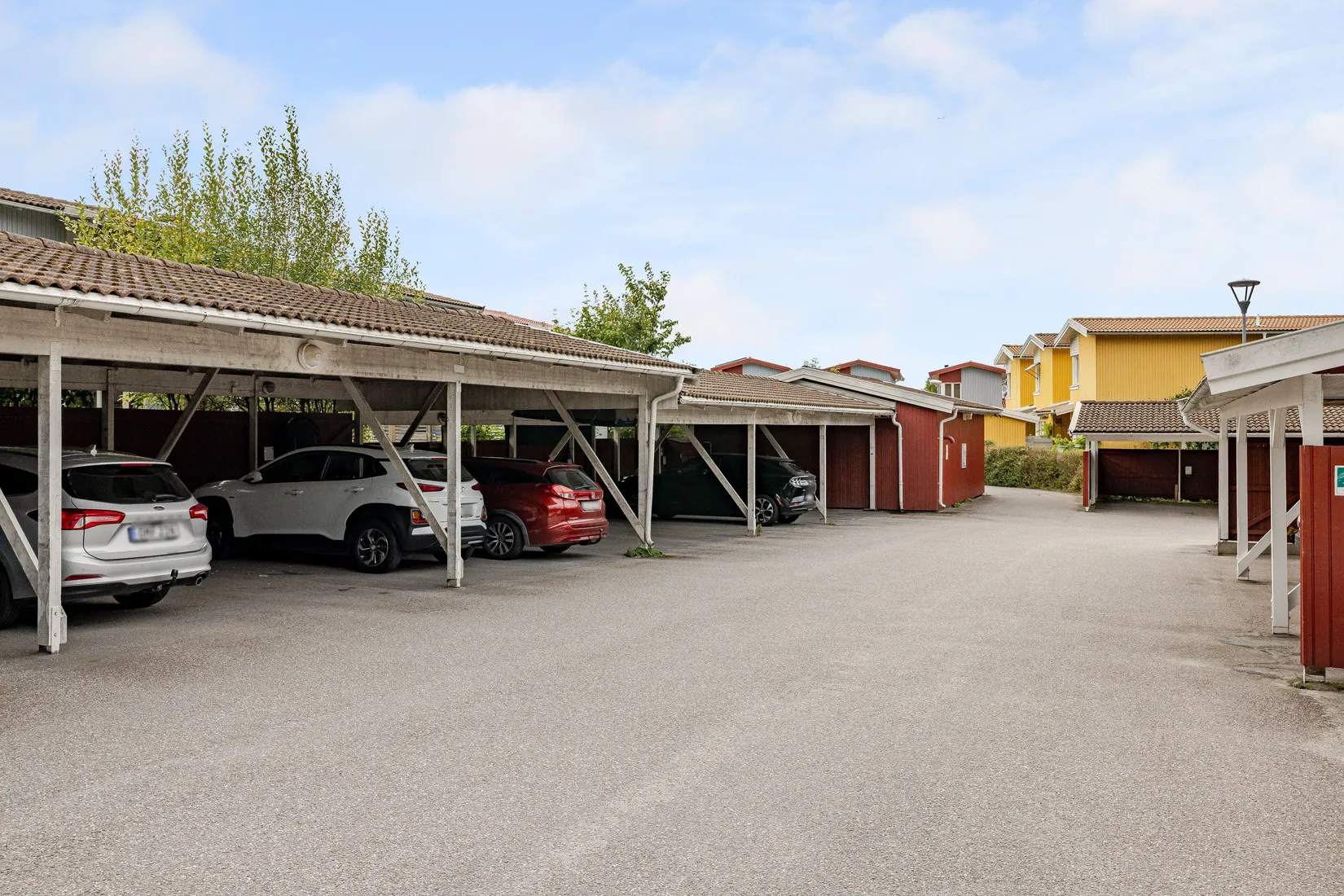 Radhus, Nyckelvägen 39, Skälby, Sollentuna