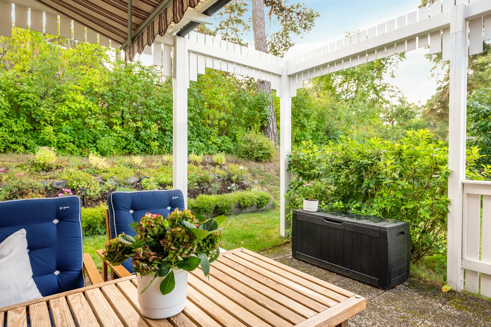 Villa, Tallkottsvägen 34, Älta, Nacka