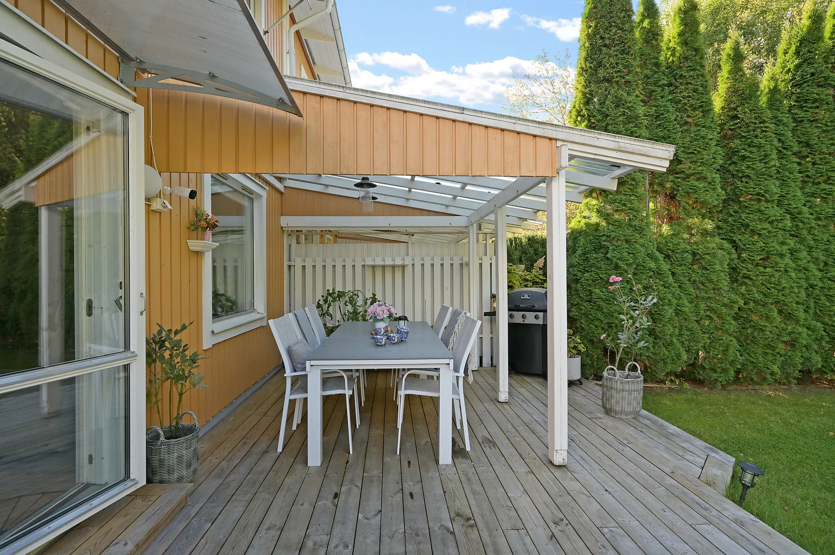 Radhus, Novagränd 7, Skälby, Järfälla