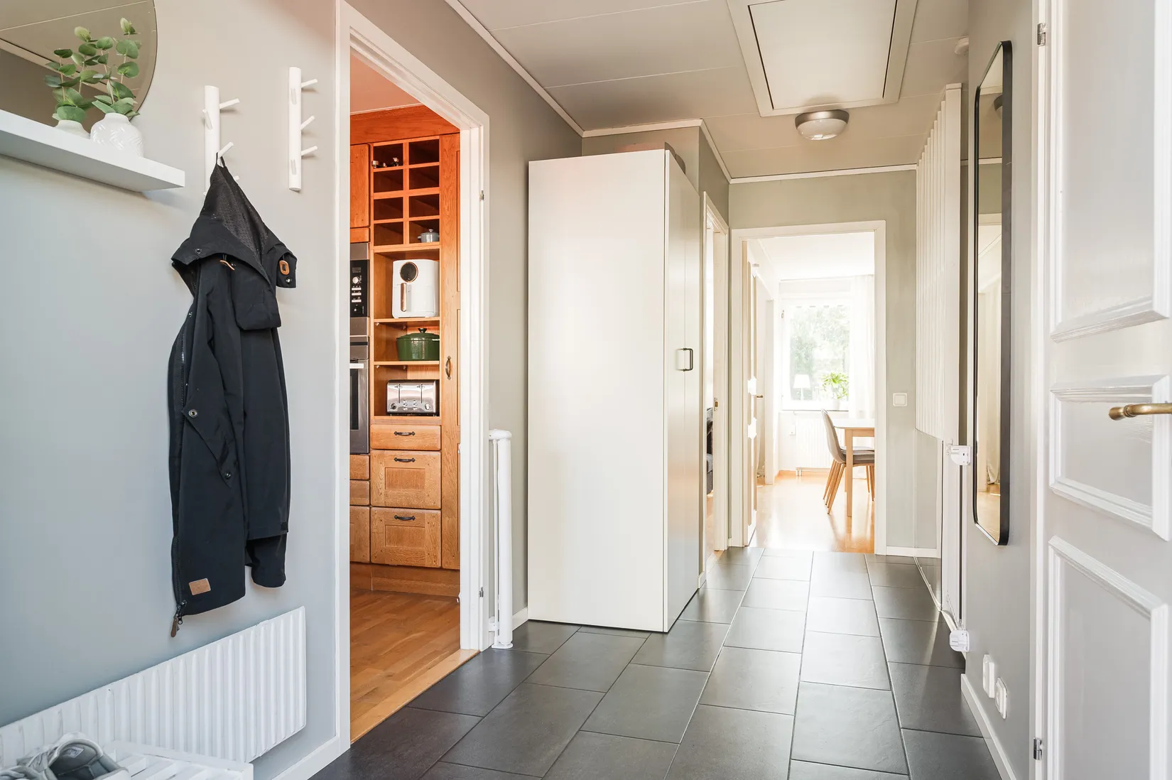 Radhus, Körsbärsgatan 2E, Horndal, Mark