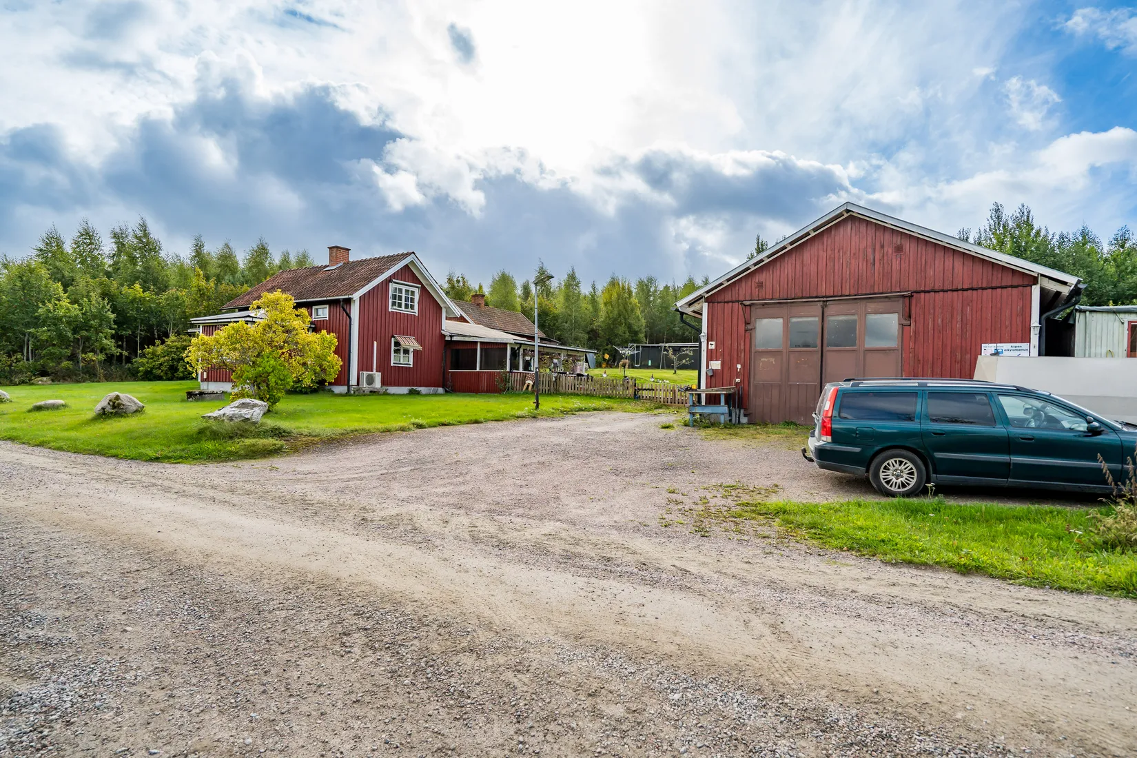 Villa, Tybble 506, Asker, Örebro