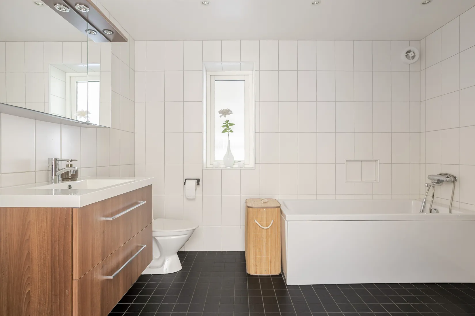 Villa, Tjärngatan 23, Sörberge, Timrå