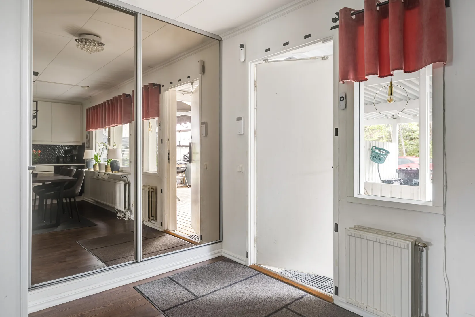 Villa, Lövdungevägen 8, Segeltorp, Huddinge