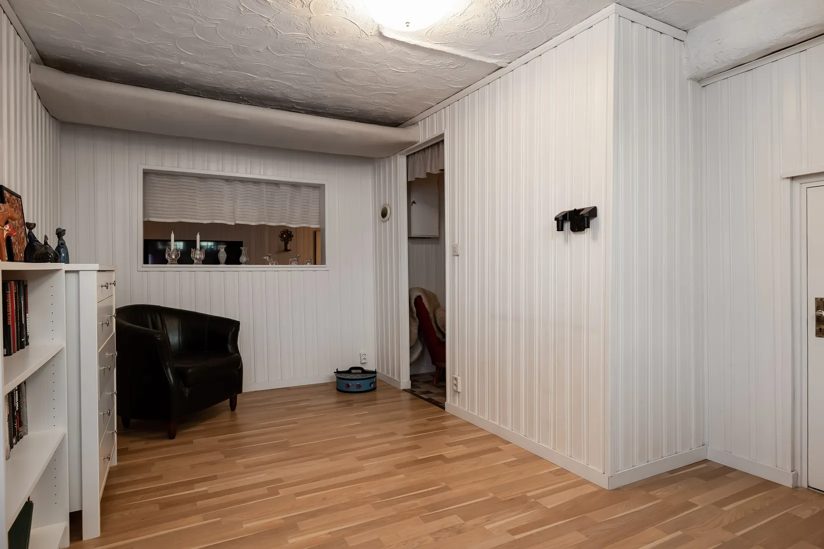 Radhus, Utgårdsvägen 18, Centralt Norr, Örebro
