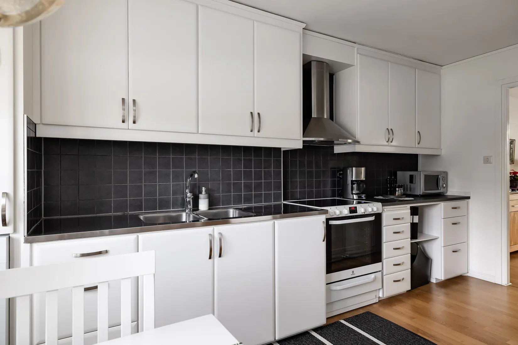 Radhus, Utgårdsvägen 18, Centralt Norr, Örebro
