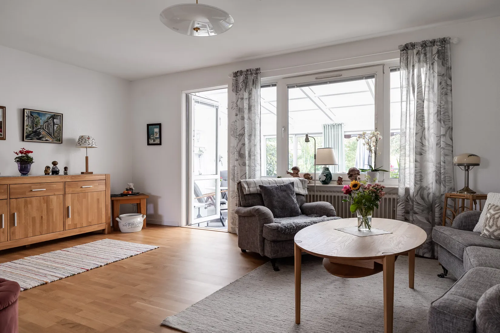 Radhus, Utgårdsvägen 18, Centralt Norr, Örebro