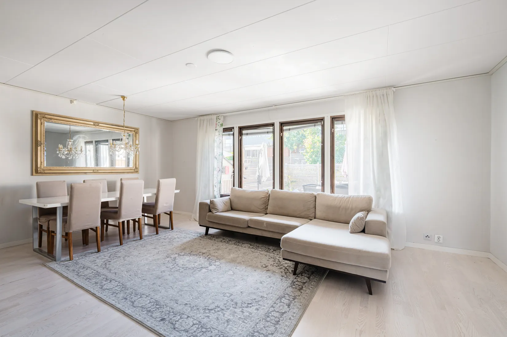 Radhus, Polkettstigen 91, Brunna - Kungsängen, Upplands-Bro
