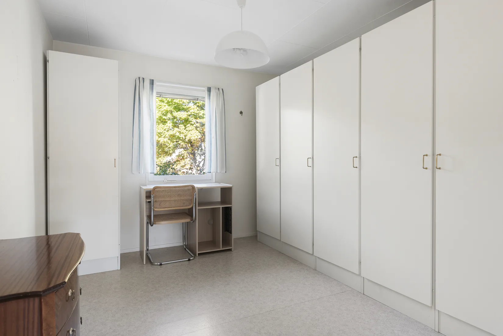 Radhus, Alliansvägen 12, Gribbylund, Täby