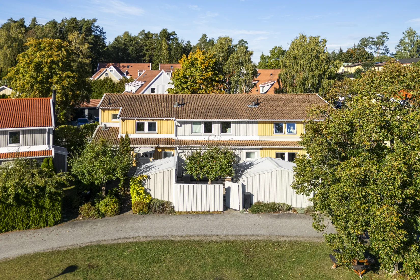 Radhus, Alliansvägen 12, Gribbylund, Täby