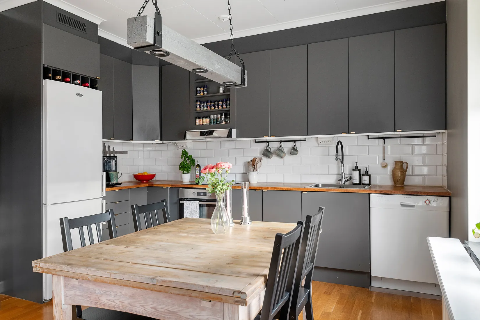 Bostadsrätt, Skogsfruvägen 11F, Tomtebo, Umeå