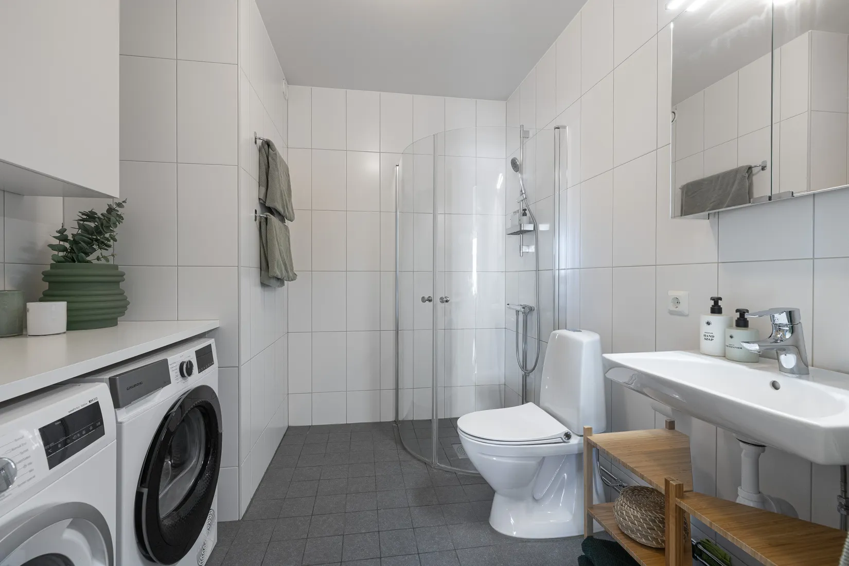 Bostadsrätt, Hamngatan 24 A, Lilla Alby, Sundbyberg