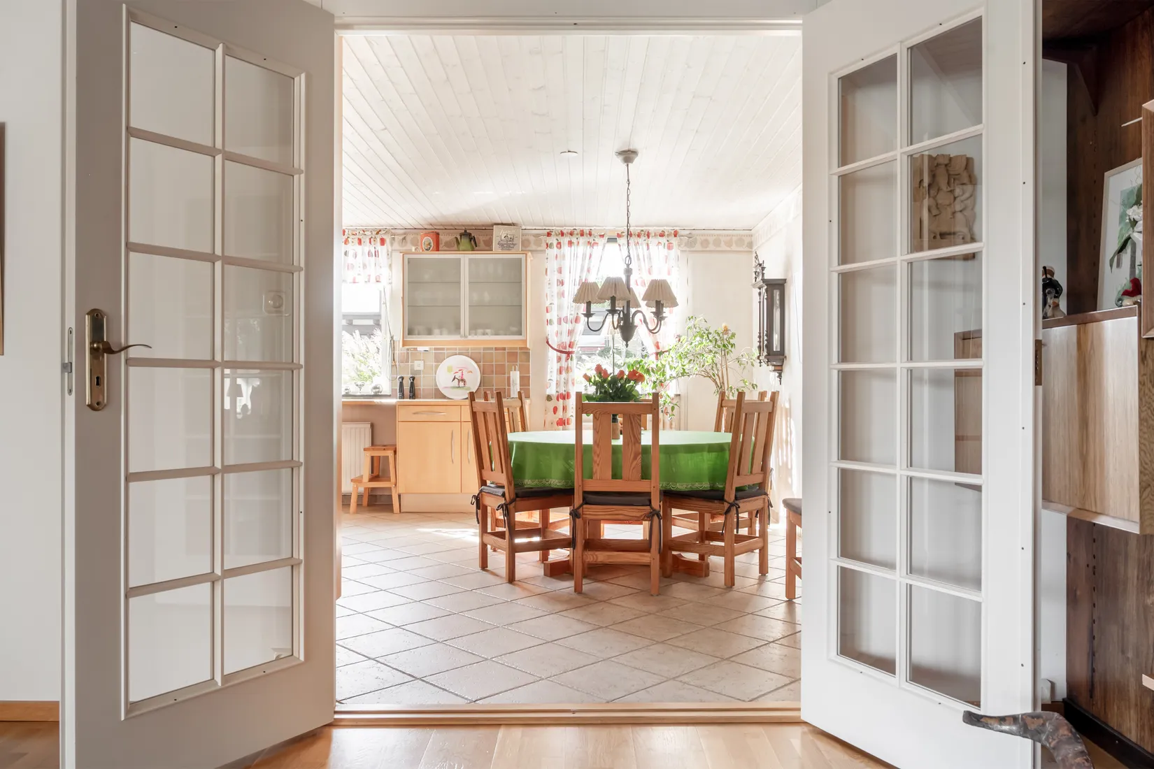 Radhus, Leifs väg 42, Bjärred Centralt, Lomma