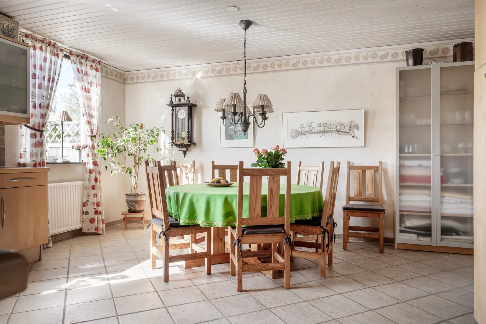 Radhus, Leifs väg 42, Bjärred Centralt, Lomma