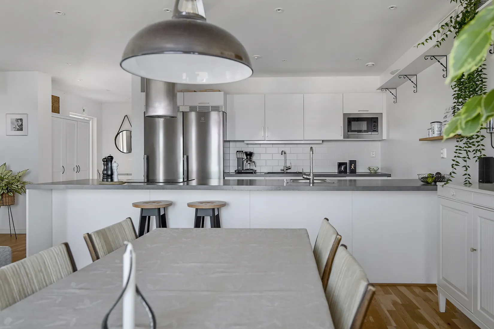 Radhus, Runvägen 21, Åkersberga Centralt, Österåker