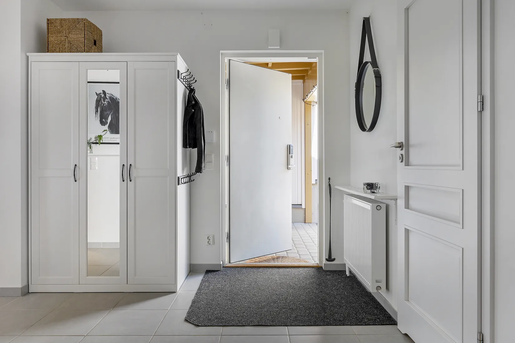 Radhus, Runvägen 21, Åkersberga Centralt, Österåker
