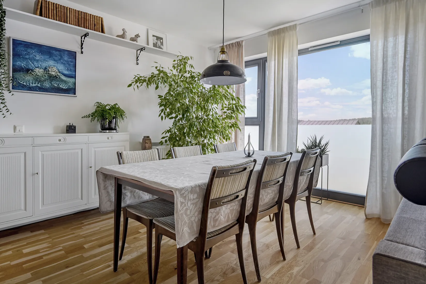 Radhus, Runvägen 21, Åkersberga Centralt, Österåker