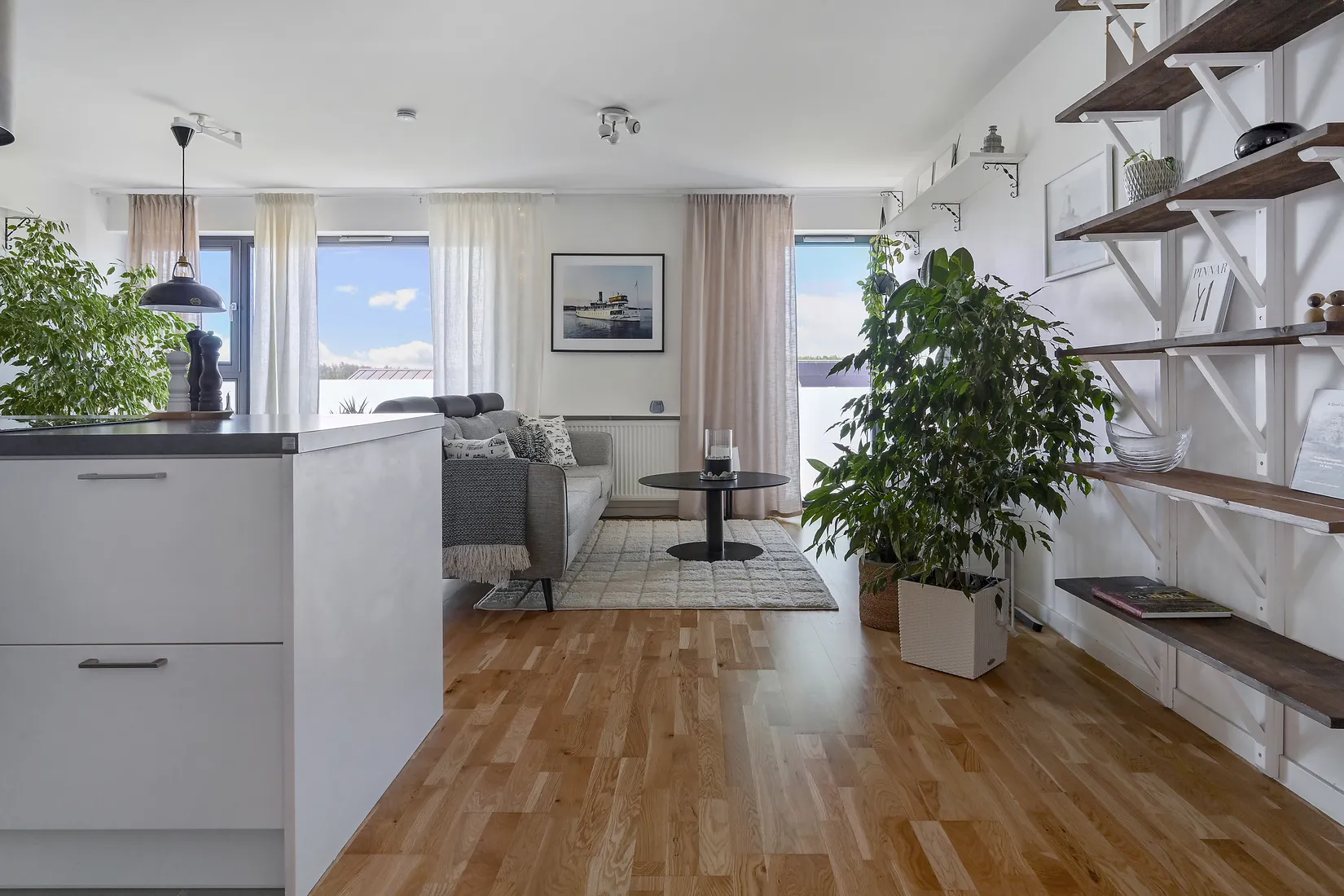 Radhus, Runvägen 21, Åkersberga Centralt, Österåker