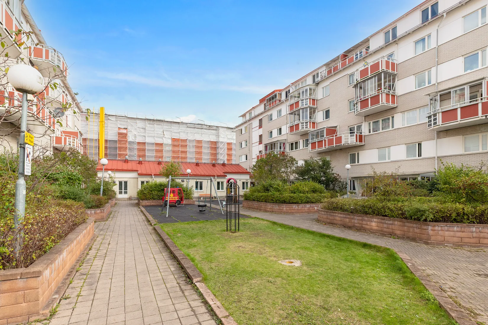 Bostadsrätt, Hallonbergsplan 18, Hallonbergen, Sundbyberg