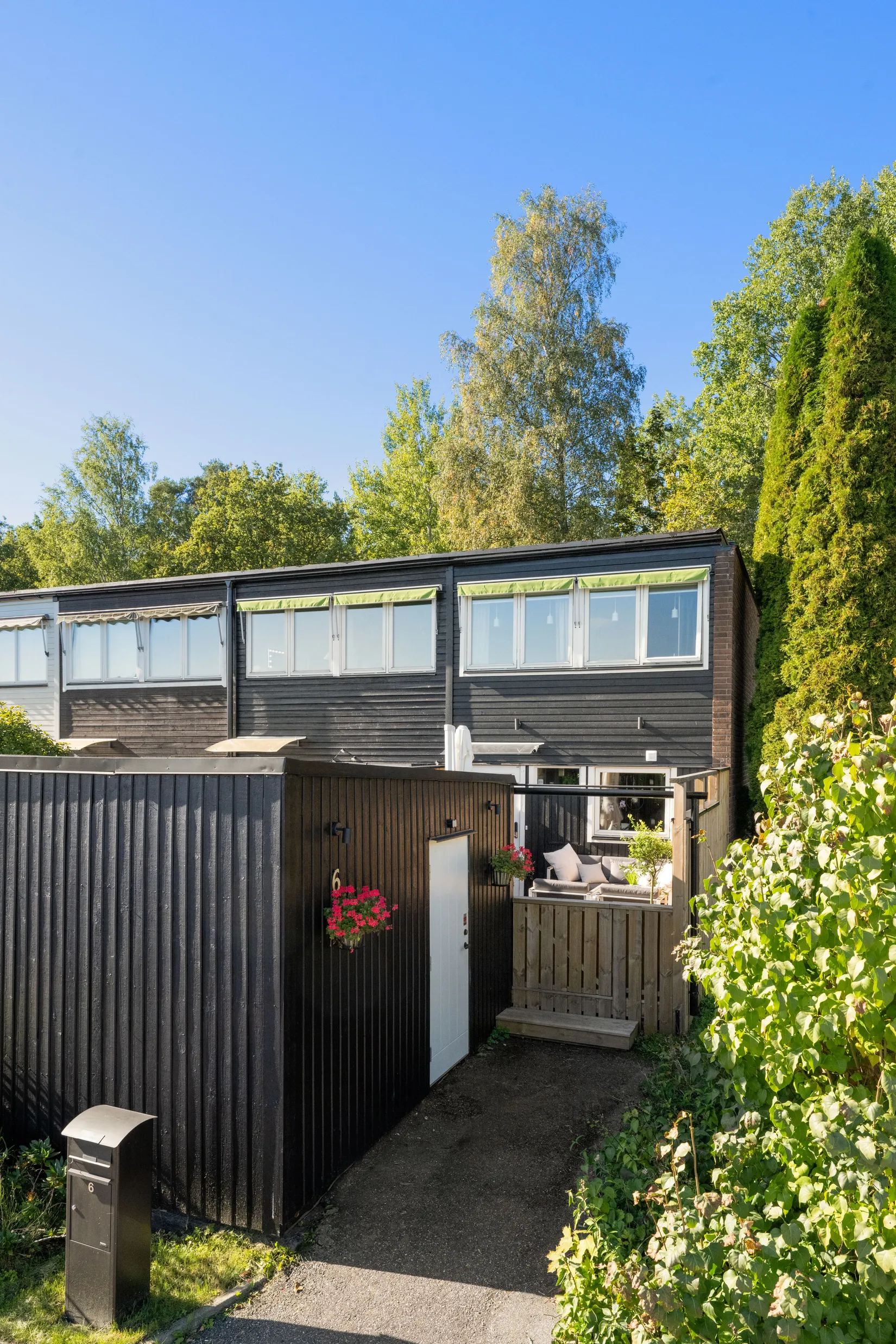 Radhus, Byvägen 6, Ella Gård, Täby