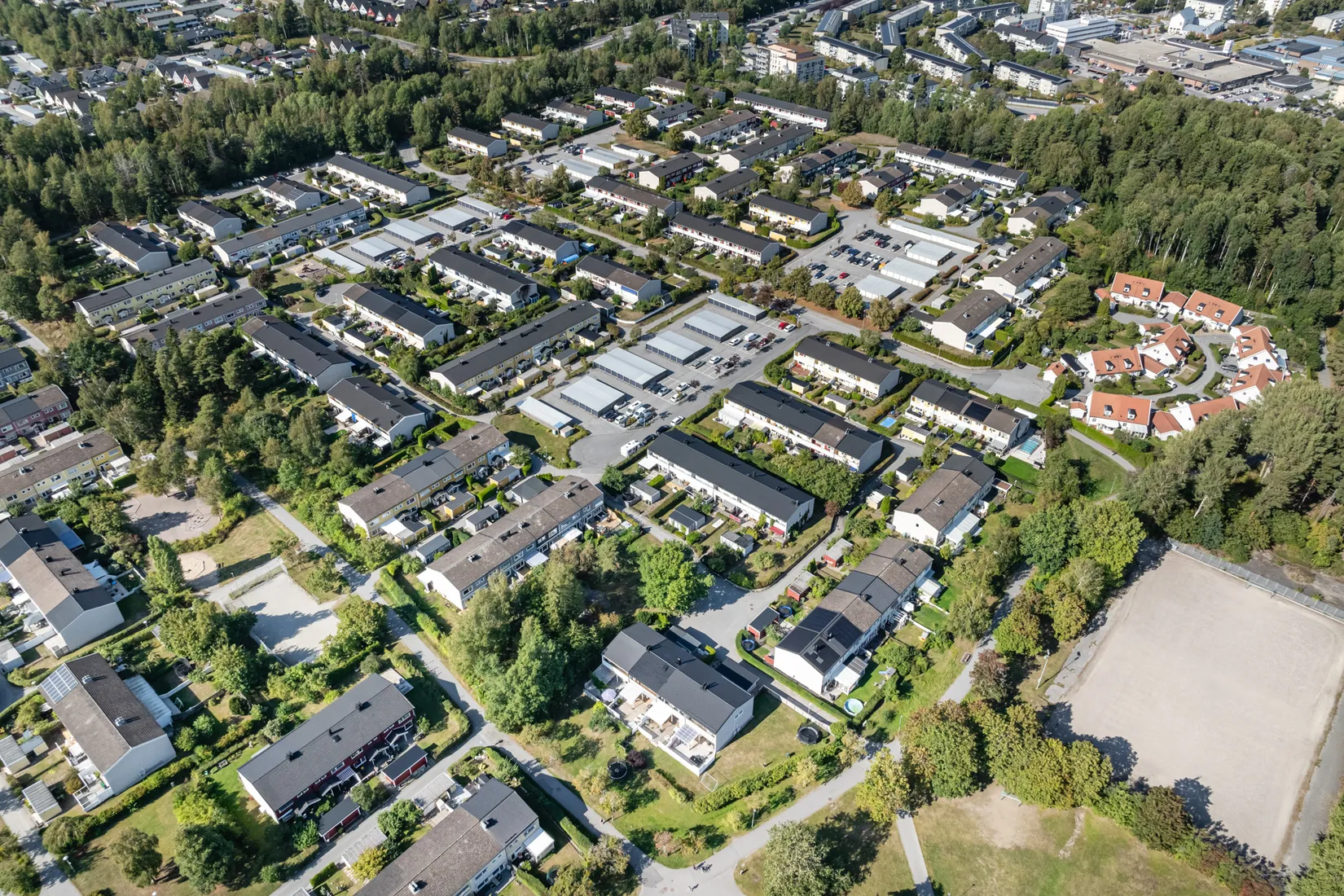 Radhus, Såningsvägen 226, Viksjö, Järfälla