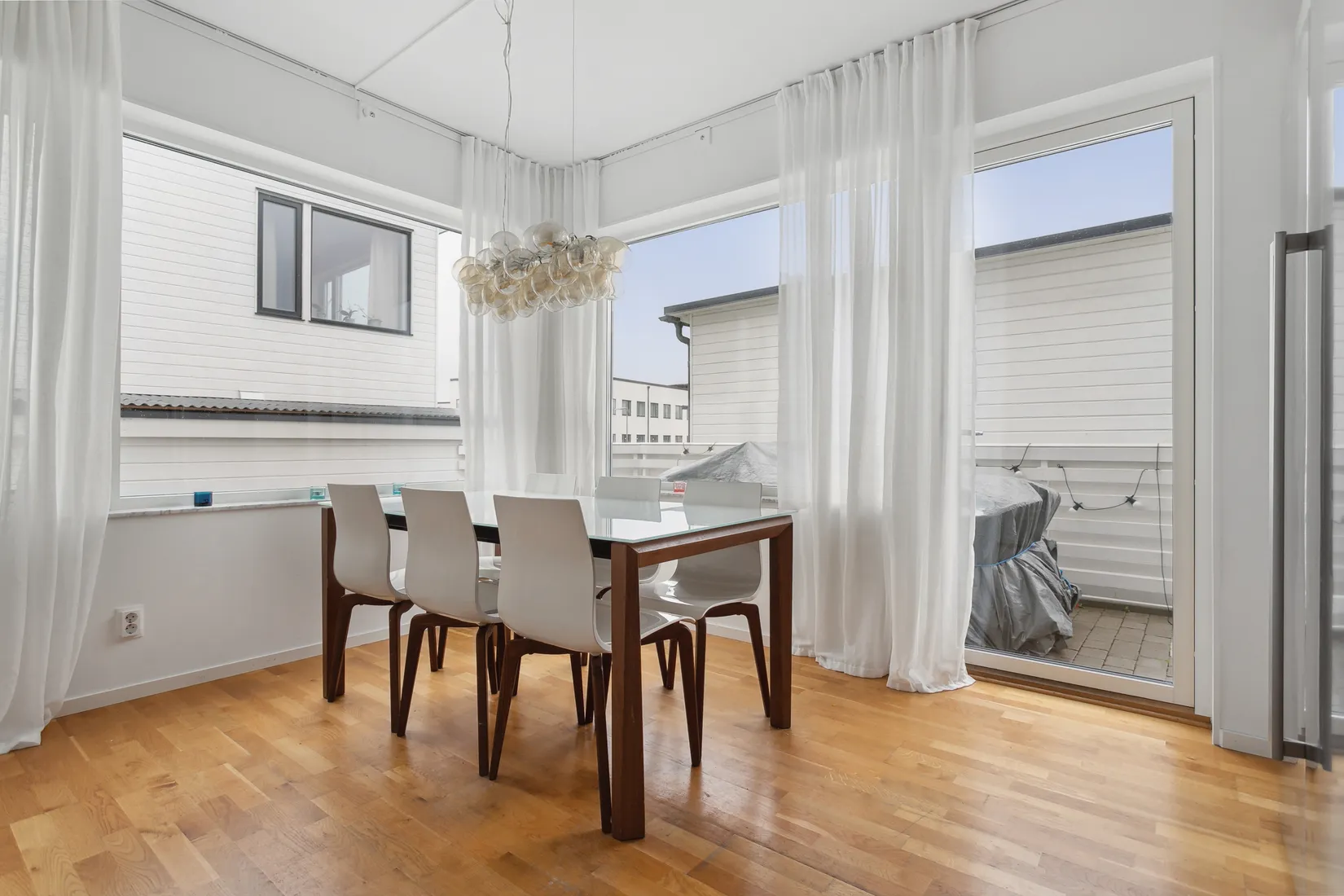 Radhus, Tant Gredelins väg 41A, Kvarnsjön / Sandstugan, Botkyrka
