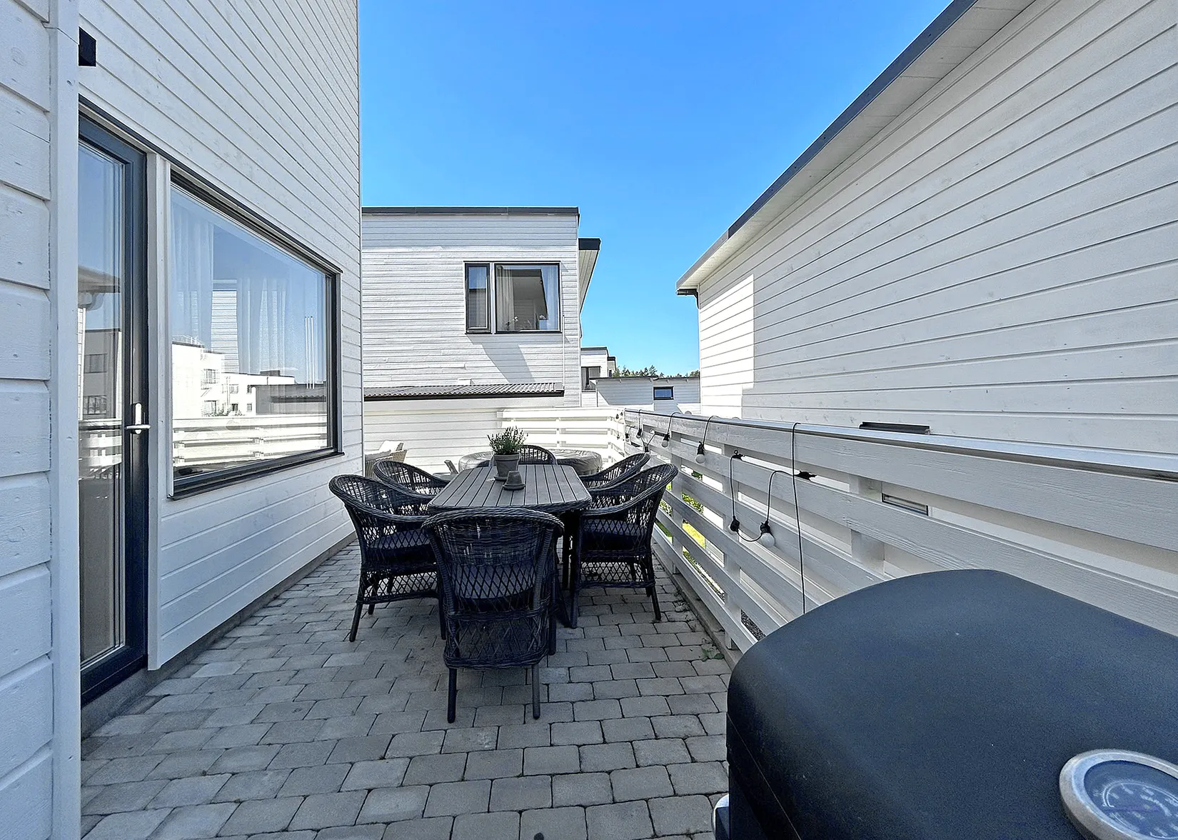 Radhus, Tant Gredelins väg 41A, Kvarnsjön / Sandstugan, Botkyrka
