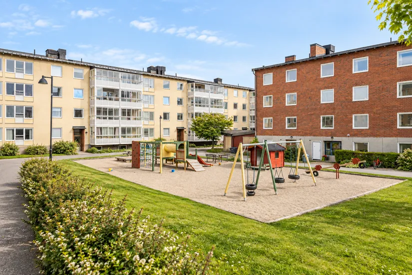 Bostadsrätt, Rådsvägen 5C, Kvarnbergsplan, Huddinge