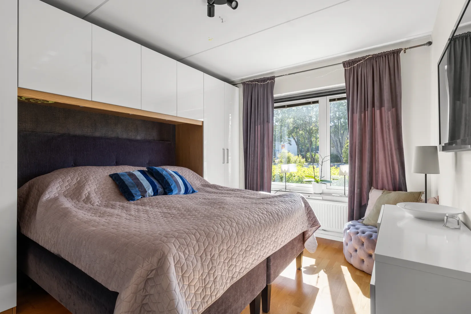 Bostadsrätt, Axel Wennergrens väg 2, Tyresö Centrum, Tyresö