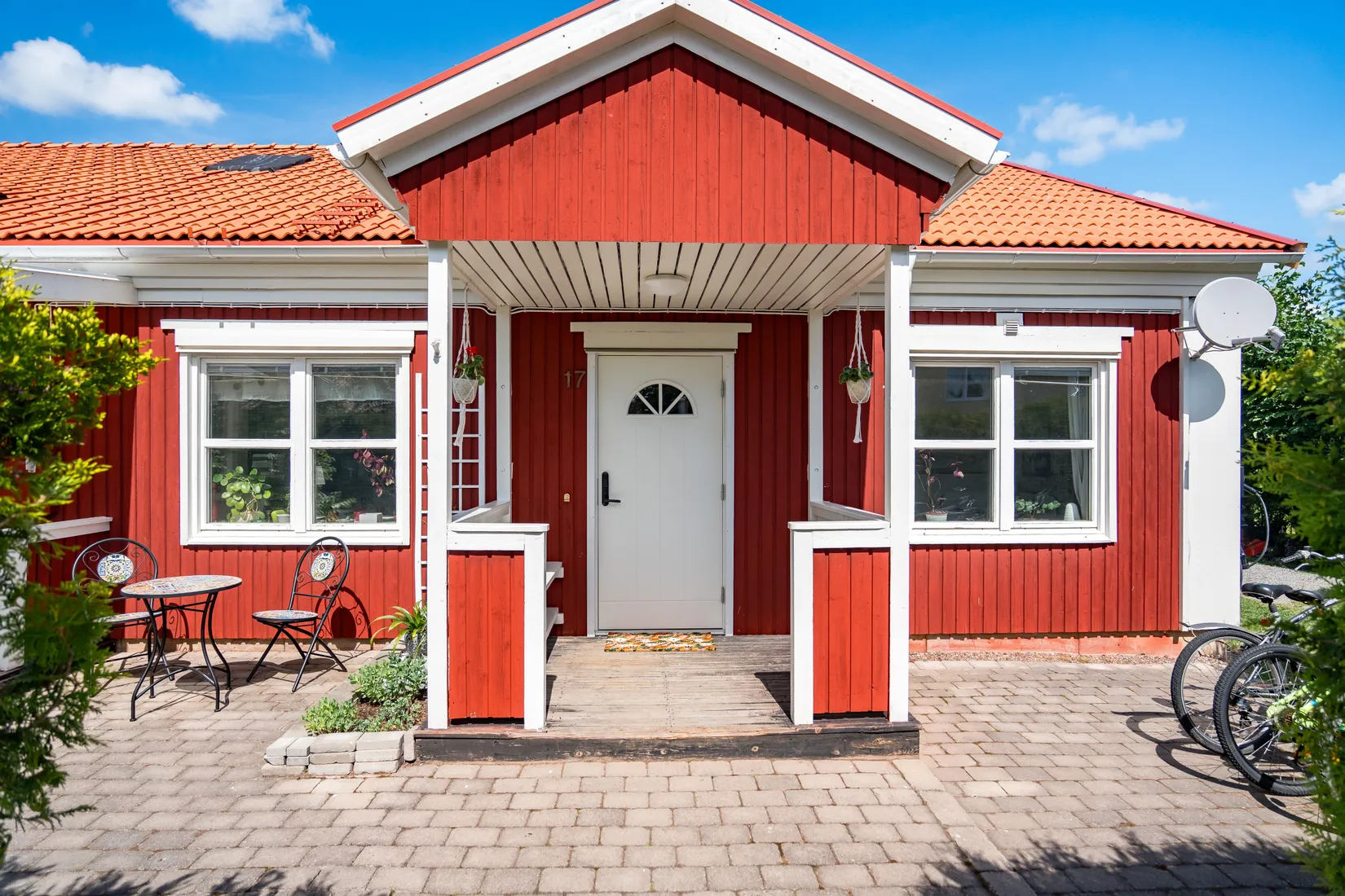 Radhus, Danmarks skolväg 17, Danmark, Uppsala