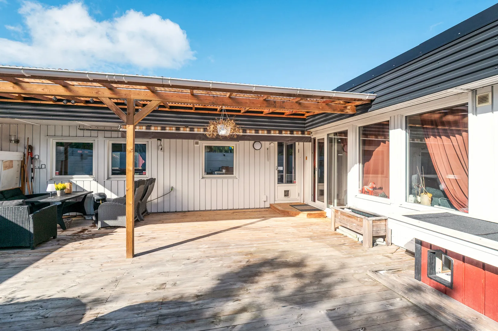 Radhus, Stora Hundens gata 520, Brandbergen, Haninge