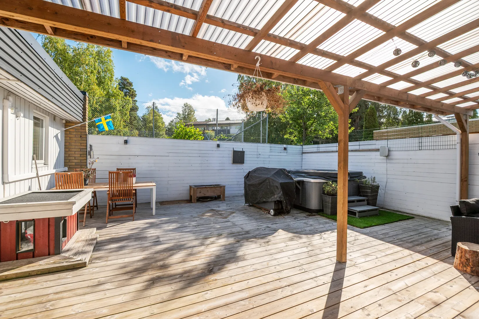 Radhus, Stora Hundens gata 520, Brandbergen, Haninge
