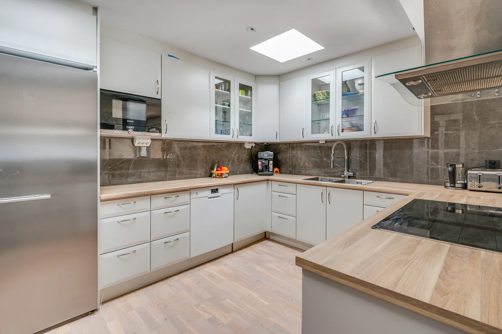 Radhus, Stora Hundens gata 520, Brandbergen, Haninge