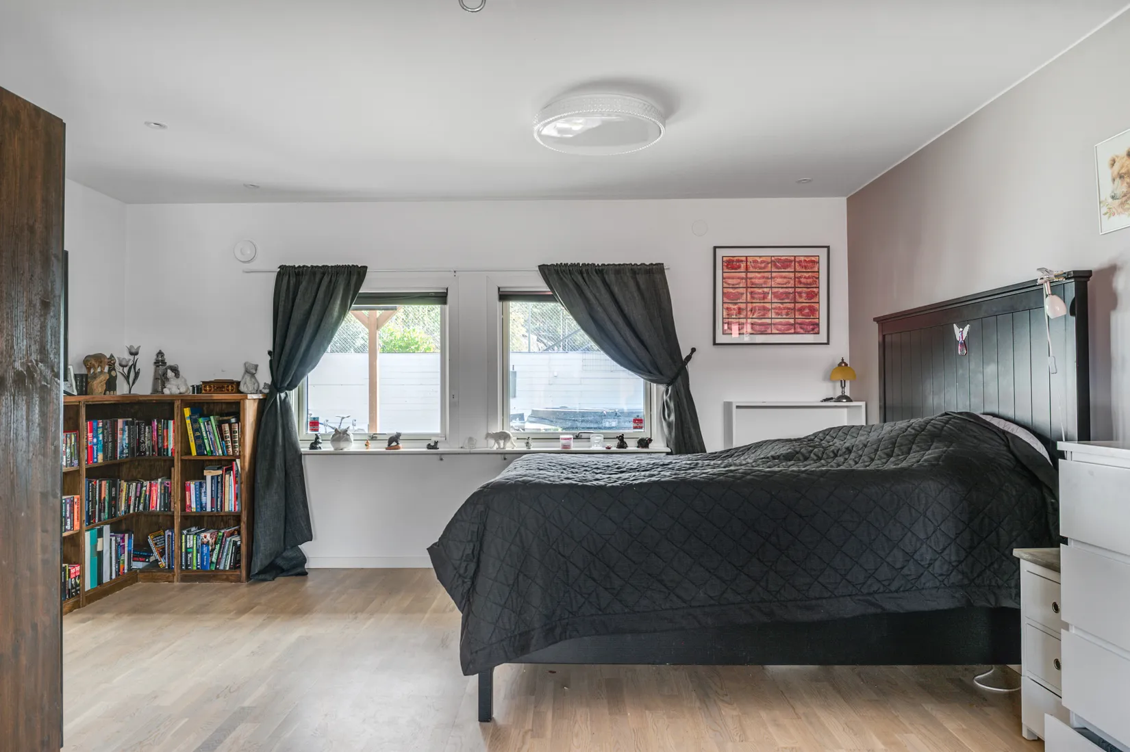 Radhus, Stora Hundens gata 520, Brandbergen, Haninge