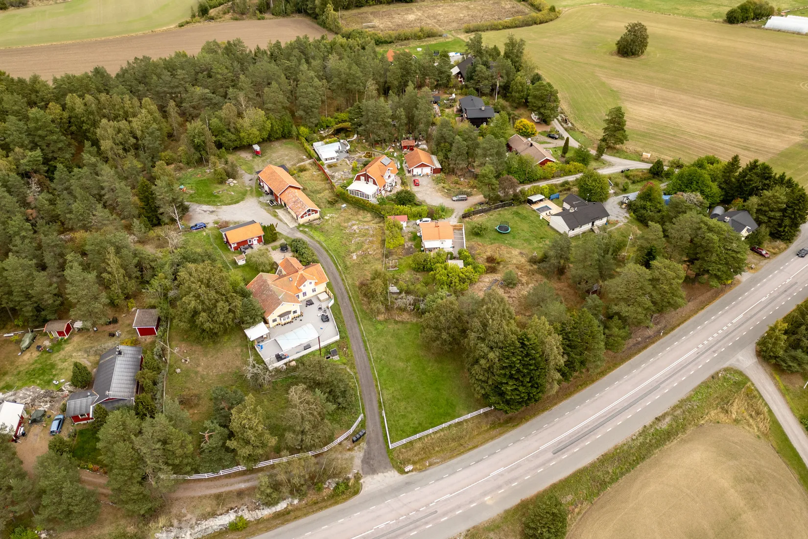Villa, Tallbovägen 3A, Övergran, Håbo