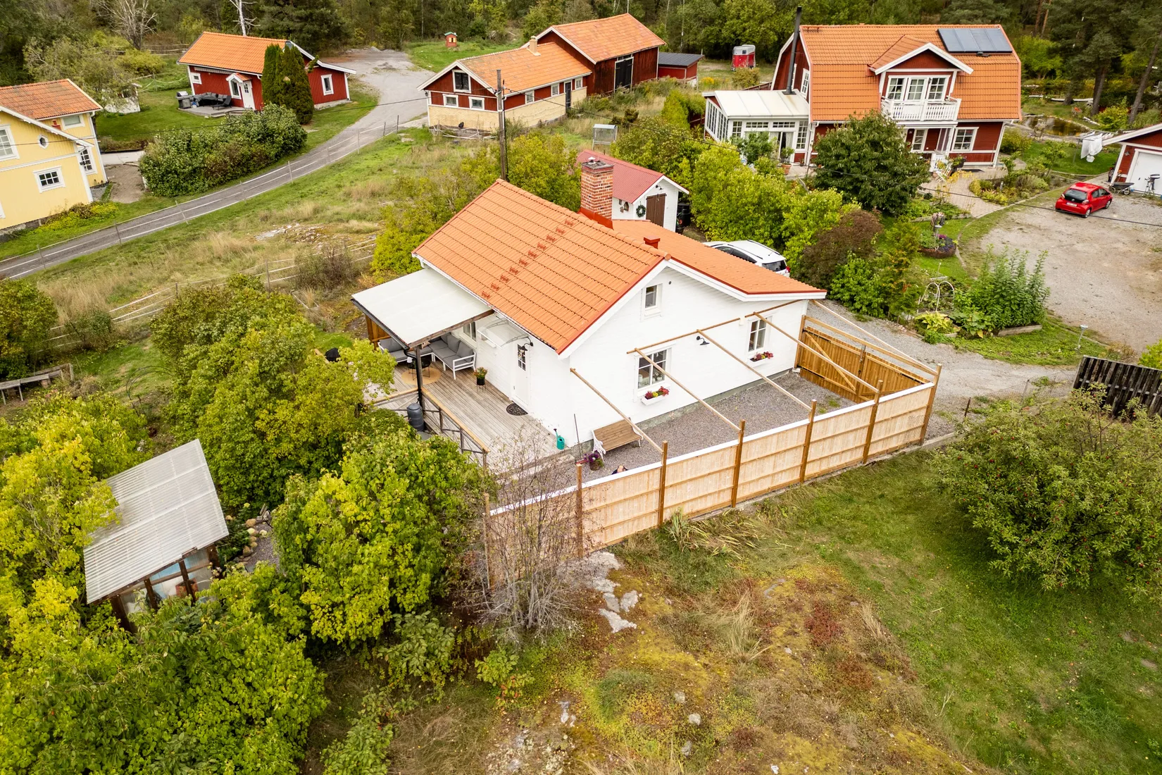 Villa, Tallbovägen 3A, Övergran, Håbo