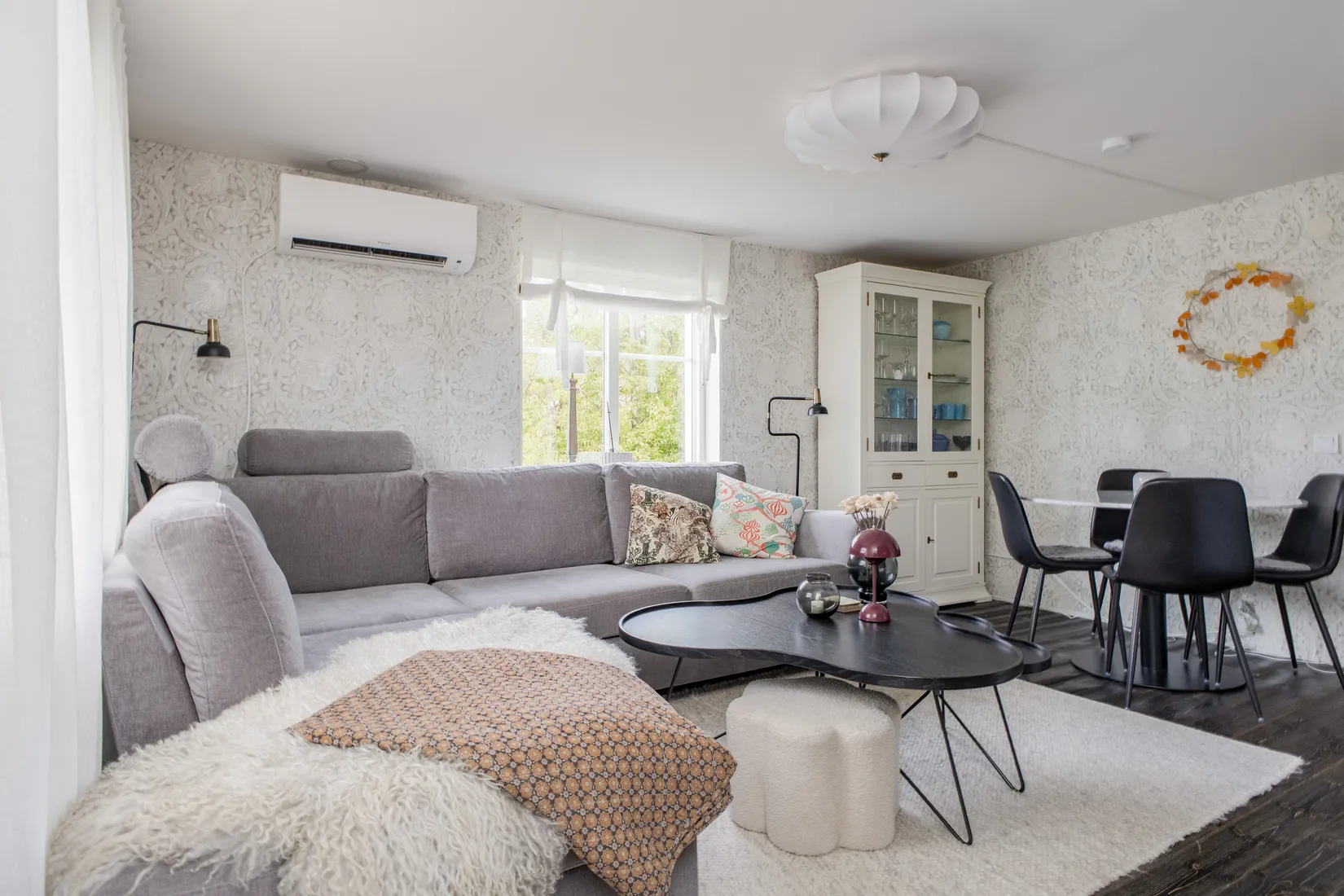 Villa, Tallbovägen 3A, Övergran, Håbo