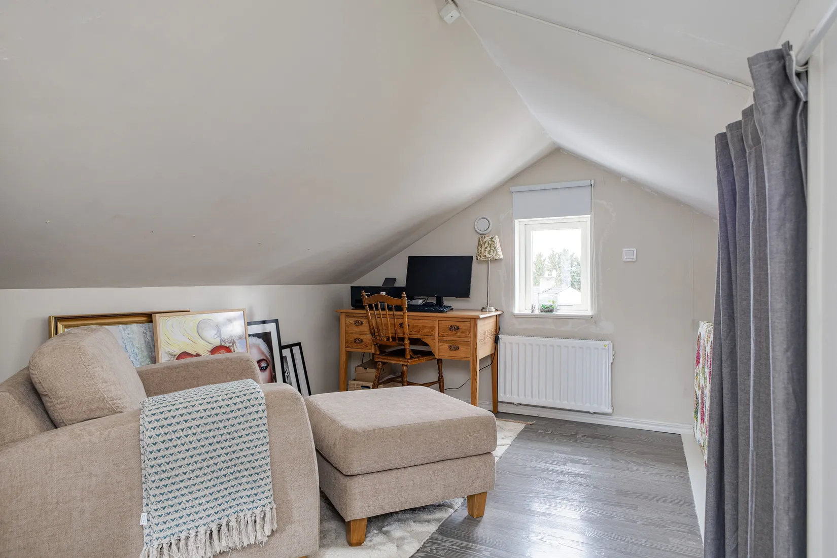 Villa, Tallbovägen 3A, Övergran, Håbo