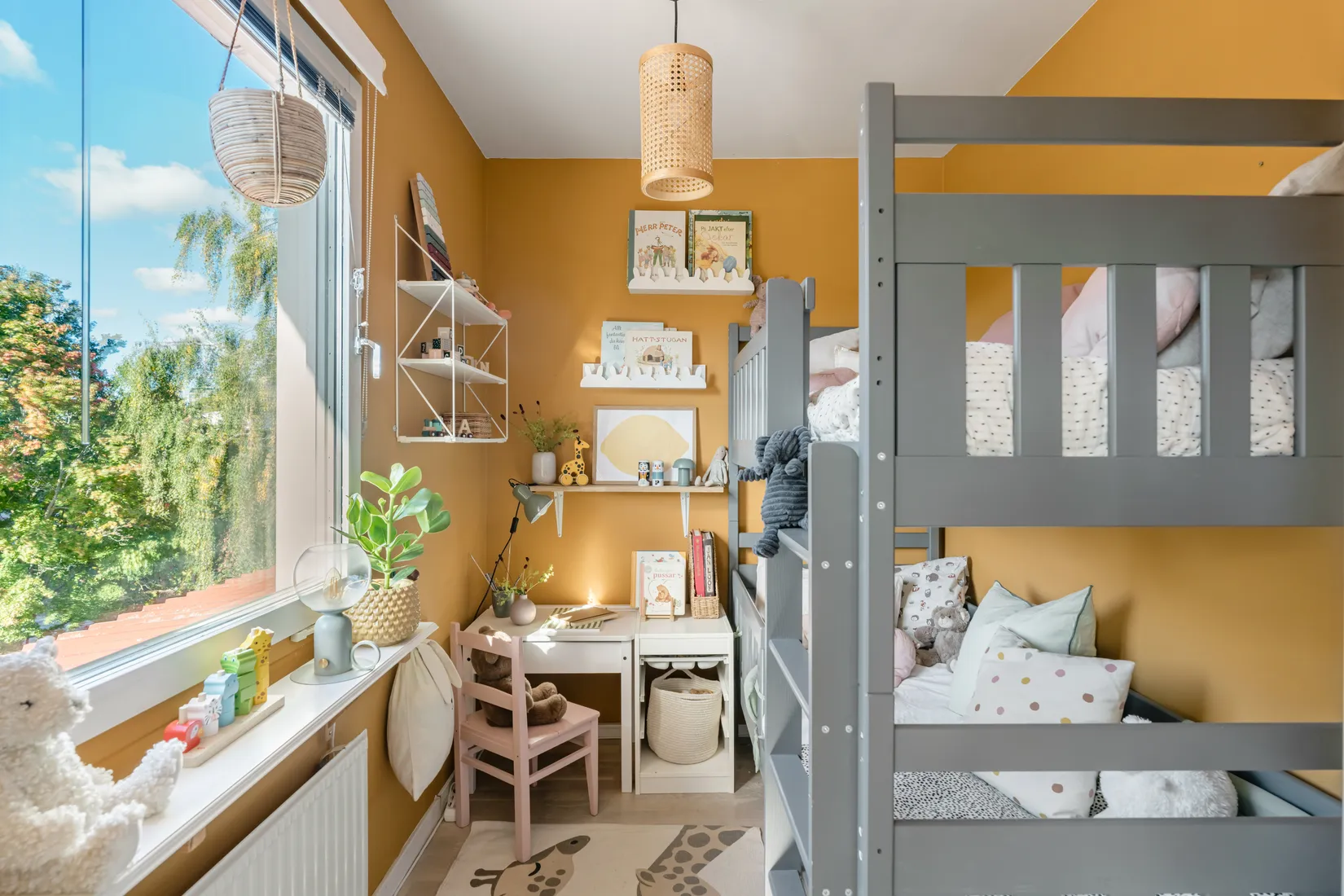 Bostadsrätt, Blomgatan 8, Vån 4/4, Rudviken/Solna C, Solna