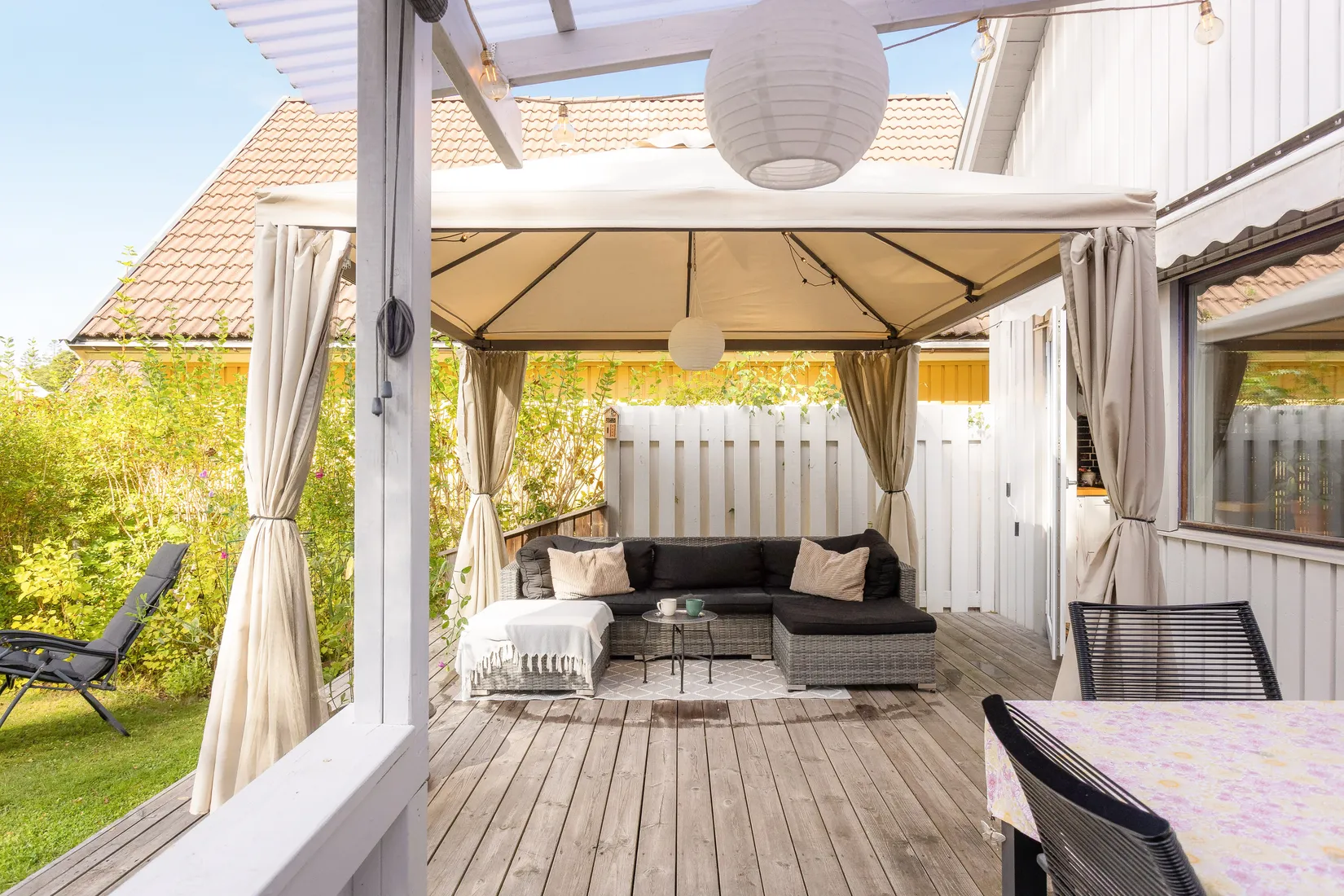 Villa, Basunvägen 53, Viksjö Hummelmora, Järfälla