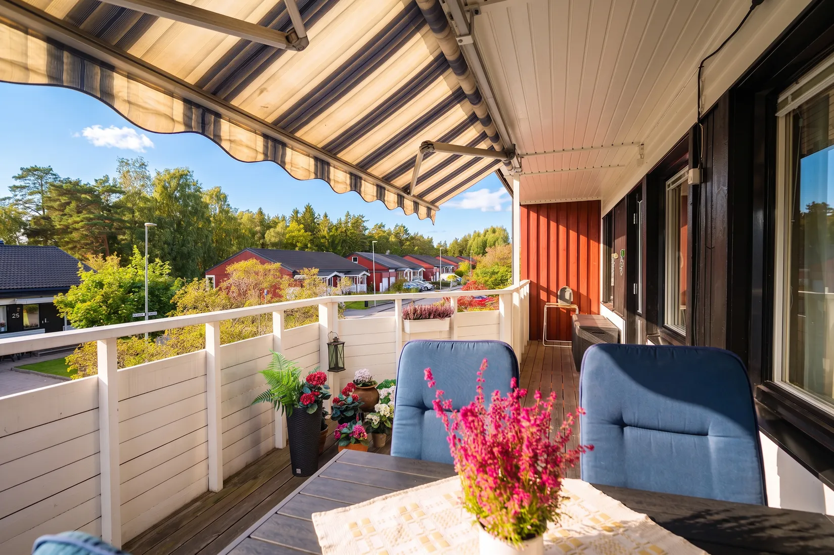 Radhus, Stängselvägen 25, Viksjö, Järfälla