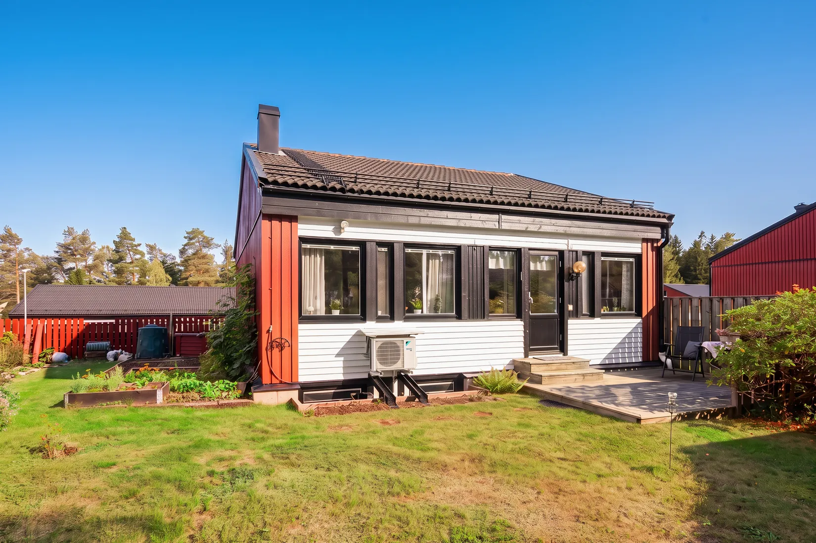 Radhus, Stängselvägen 25, Viksjö, Järfälla