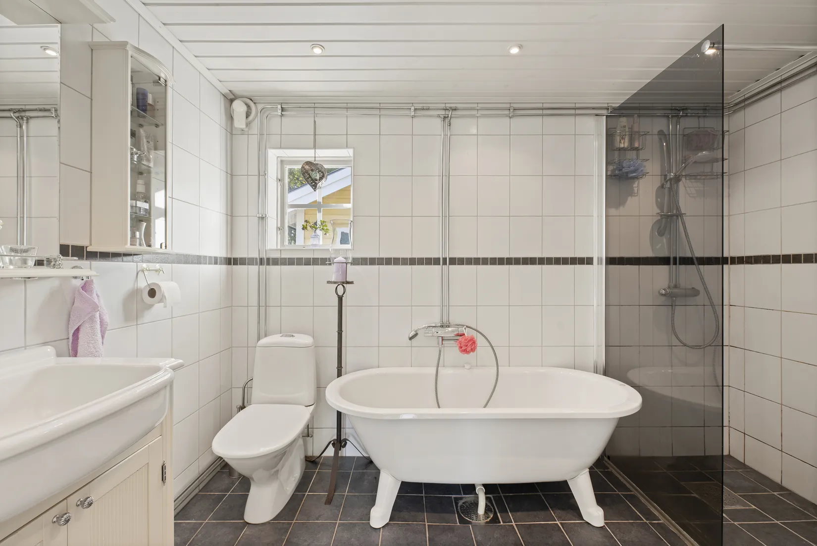 Villa, Skyttorpets väg 6, Burvik, Uppsala