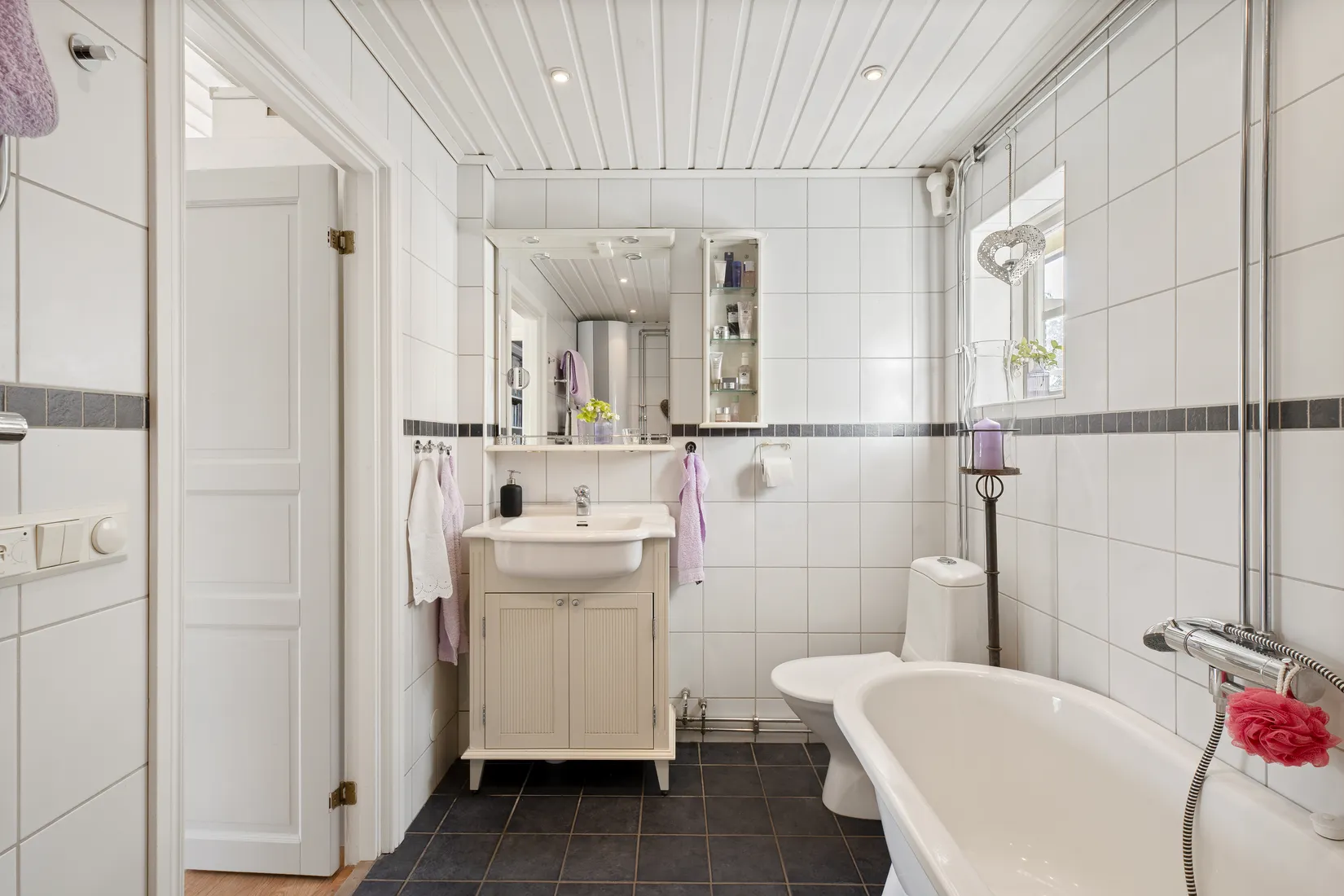 Villa, Skyttorpets väg 6, Burvik, Uppsala