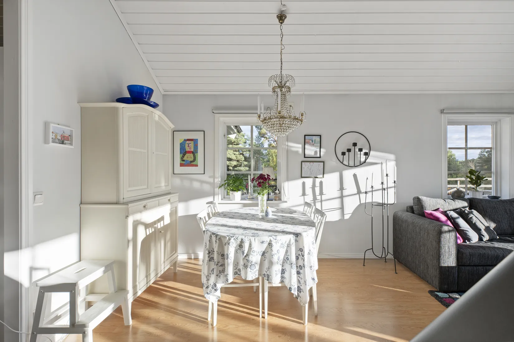 Villa, Skyttorpets väg 6, Burvik, Uppsala