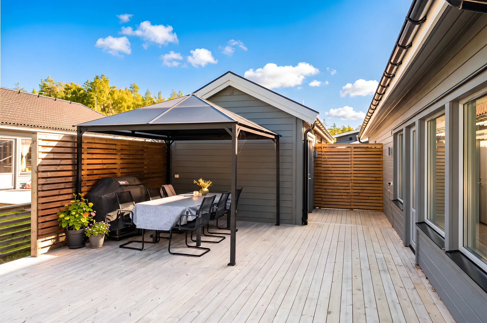 Villa, Tibble Skogsväg 44, Kungsängen/Norrboda, Upplands-Bro