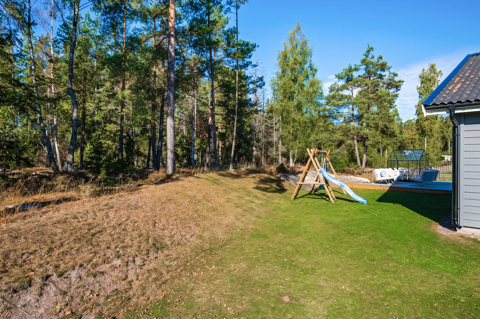 Villa, Tibble Skogsväg 44, Kungsängen/Norrboda, Upplands-Bro