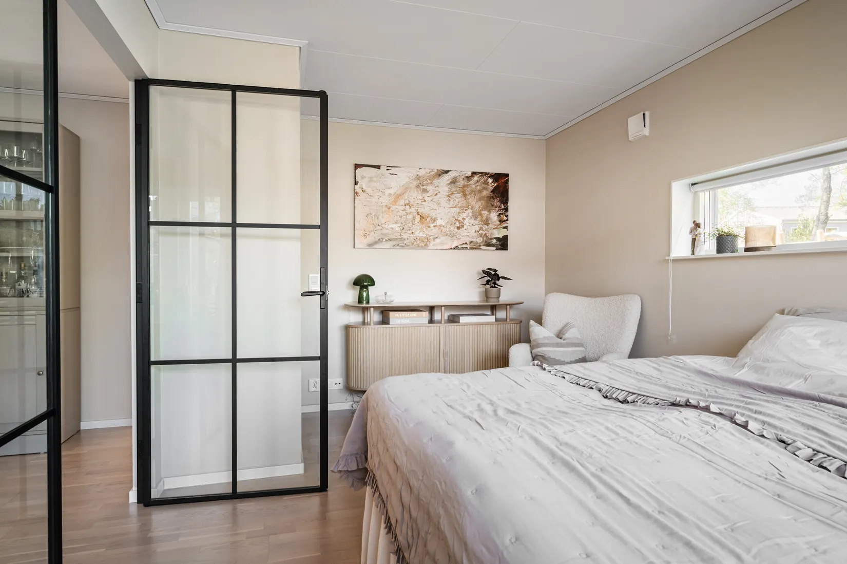Villa, Tibble Skogsväg 44, Kungsängen/Norrboda, Upplands-Bro