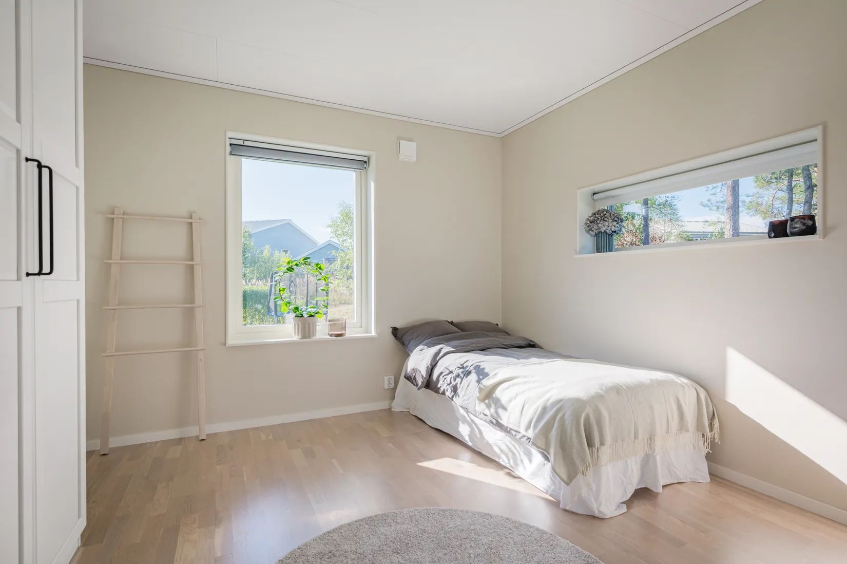 Villa, Tibble Skogsväg 44, Kungsängen/Norrboda, Upplands-Bro
